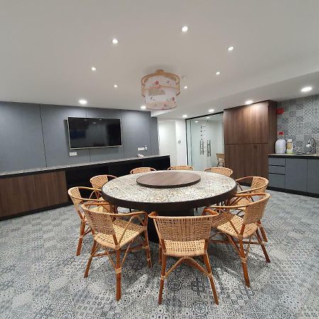 Bloommaze Boutique Hotel Кланг Екстериор снимка