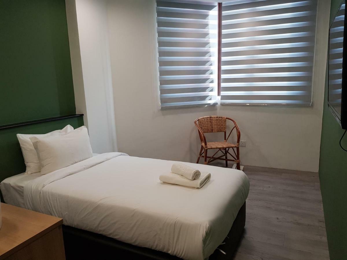 Bloommaze Boutique Hotel Кланг Екстериор снимка