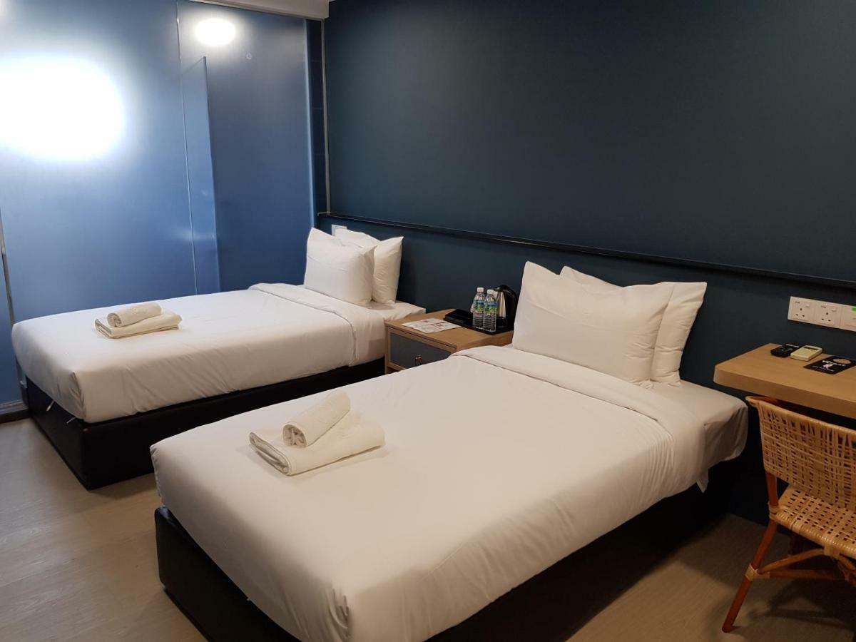 Bloommaze Boutique Hotel Кланг Екстериор снимка
