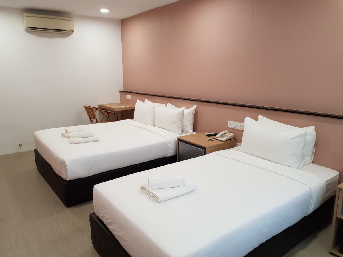 Bloommaze Boutique Hotel Кланг Екстериор снимка