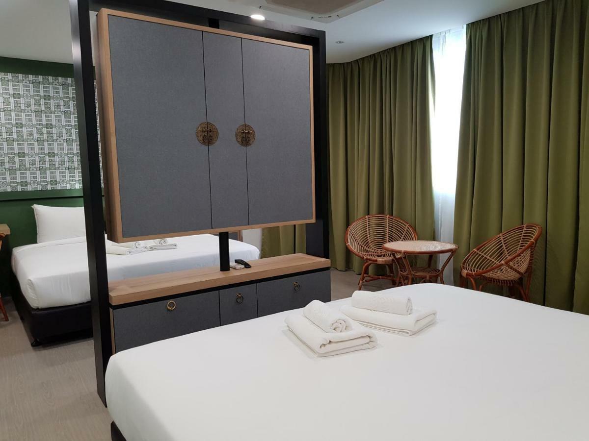 Bloommaze Boutique Hotel Кланг Екстериор снимка