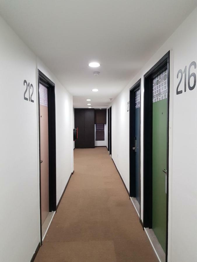 Bloommaze Boutique Hotel Кланг Екстериор снимка